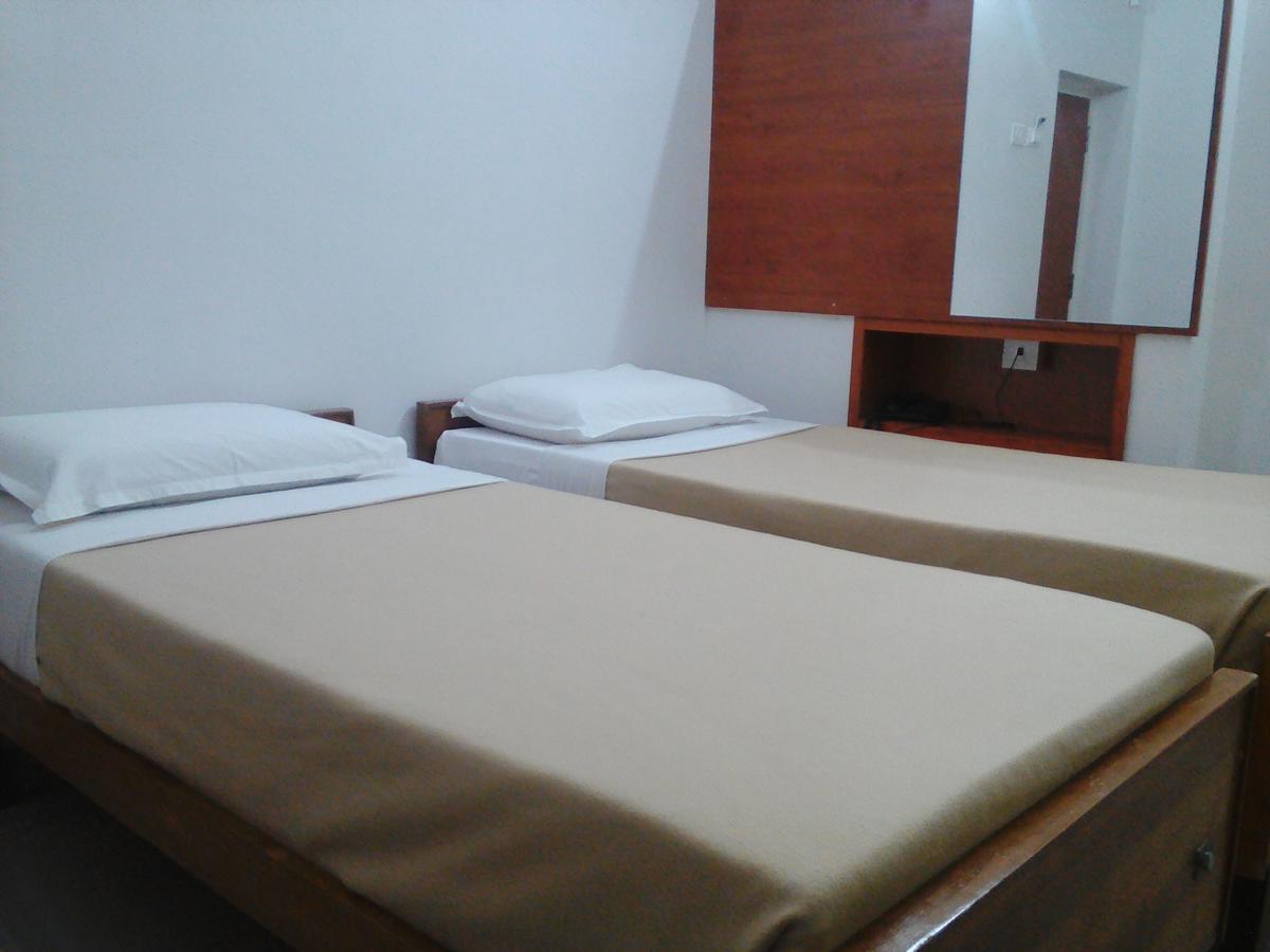 Surag Residency Hotel Tiruchirappalli Ngoại thất bức ảnh